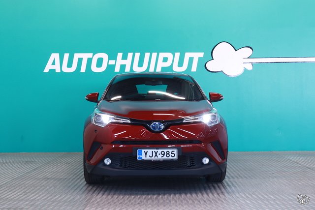 Toyota C-HR 3