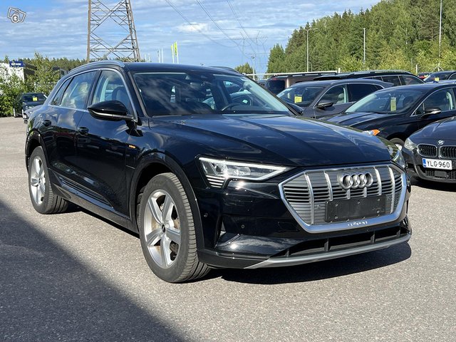 Audi E-tron 2