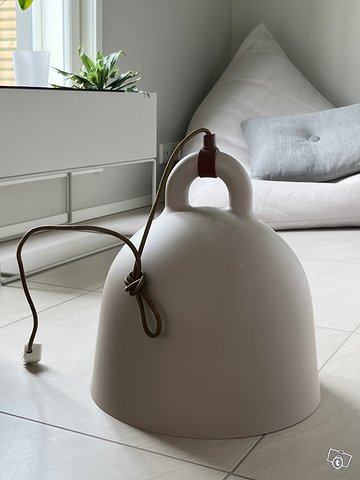 Normann Copenhagen Bell valaisin