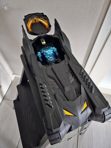 Batmobile ja Batman, kuva 1