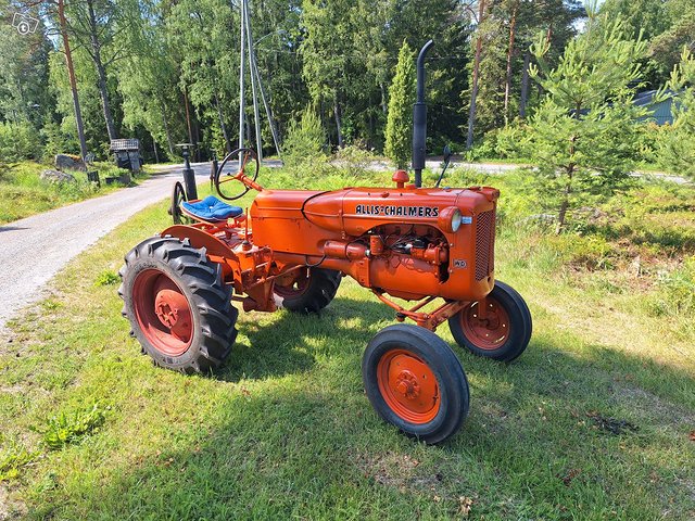 Allis-Chalmers D-270 2