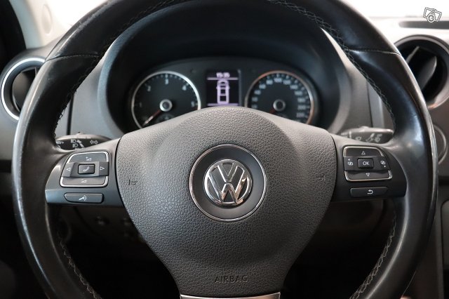 Volkswagen Amarok 16