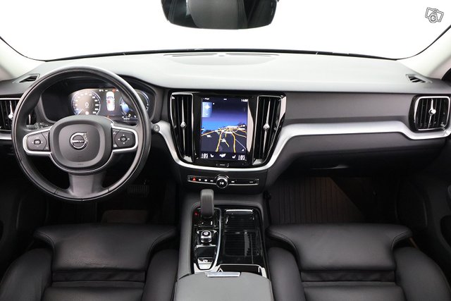 Volvo V60 17