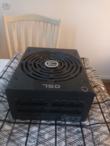 EVGA Supernova 750 G2, kuva 1