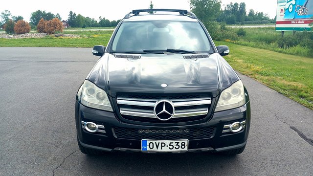 Mercedes-Benz GL 16