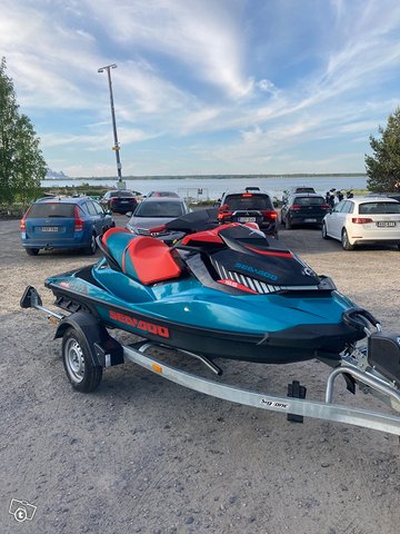 Seadoo wake 155hp+ traileri