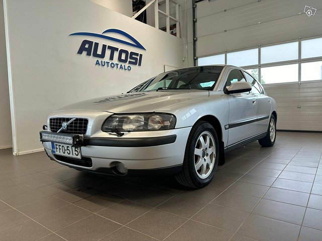 Volvo S60 1