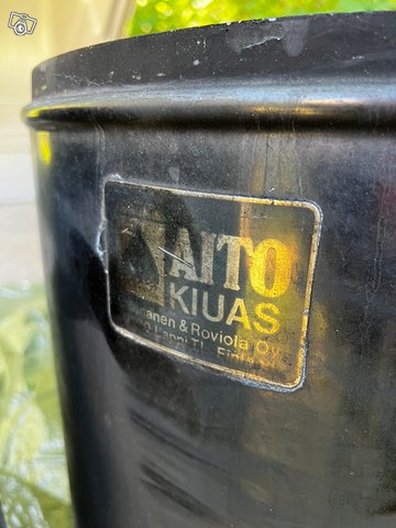 Aitokiuas AK-47, kuva 1