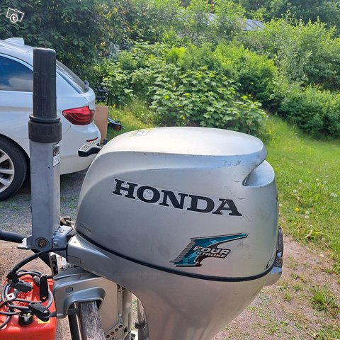 Honda 10 hp nelitahti,juuri huollettu, kuva 1