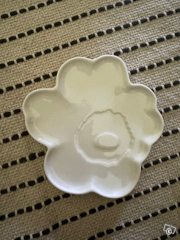Marimekko Unikko shape lautanen 13cm valkoinen