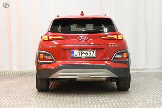 Hyundai KONA 6