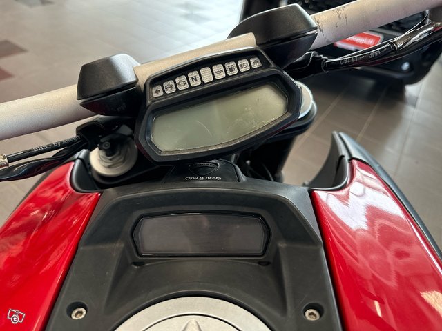 Ducati Diavel ABS 13
