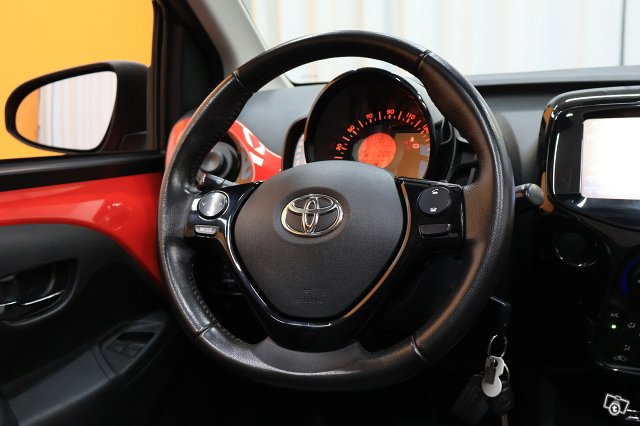 Toyota AYGO 14