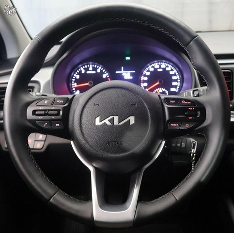 Kia Rio 6