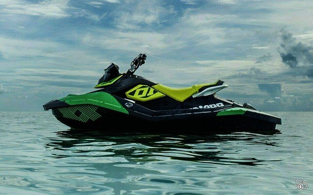 Vuokrataan 2 kpl Seadoo Trixx vesijettiä traileril, kuva 1