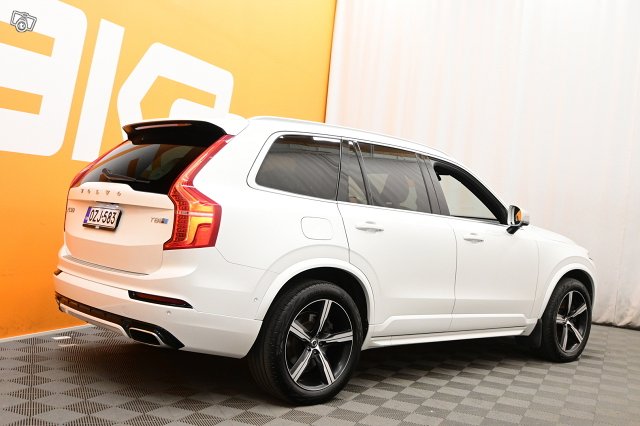 Volvo XC90 7