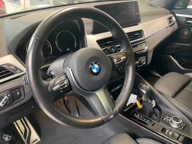 BMW X2 7
