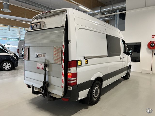 Mercedes-Benz Sprinter 5