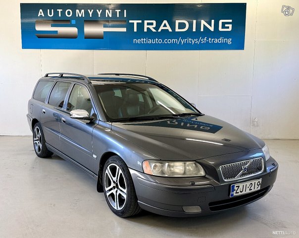 Volvo V70 4