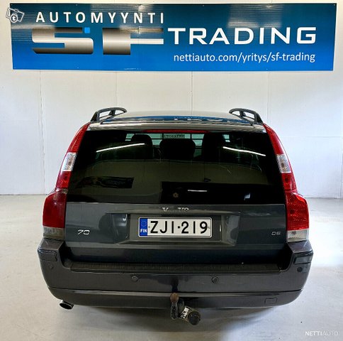 Volvo V70 11