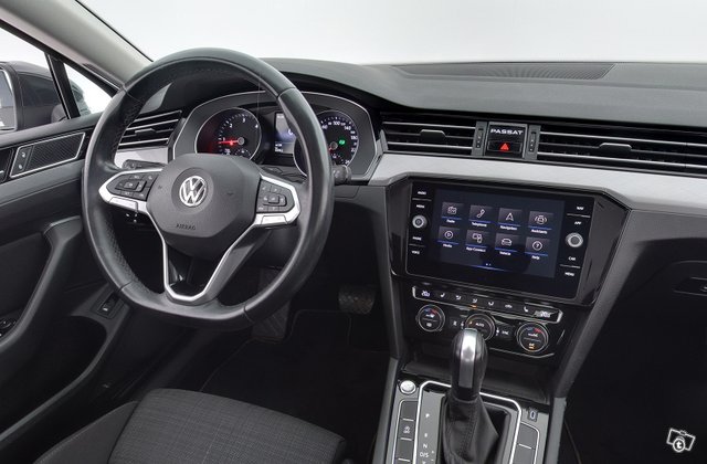 Volkswagen Passat 12