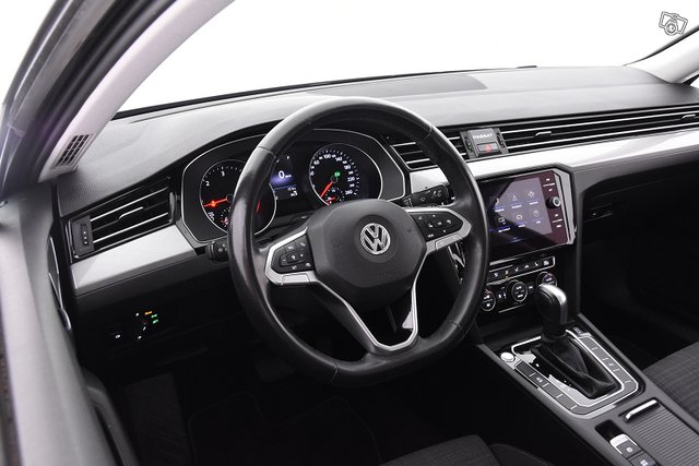 Volkswagen Passat 18