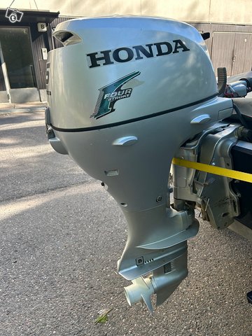 Honda BF15 D, kuva 1