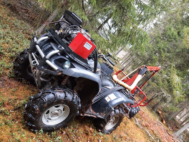 Yamaha grizzly 660/ kranman 6