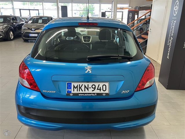 PEUGEOT 207 4