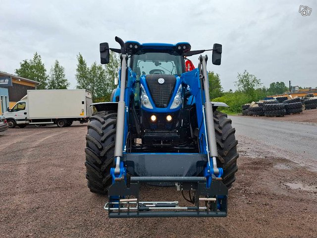 New Holland T 7.210 AC 4