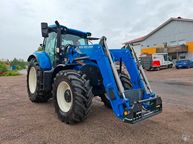 New Holland T 7.210 AC 5