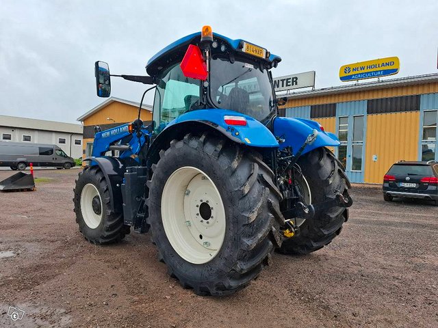 New Holland T 7.210 AC 11