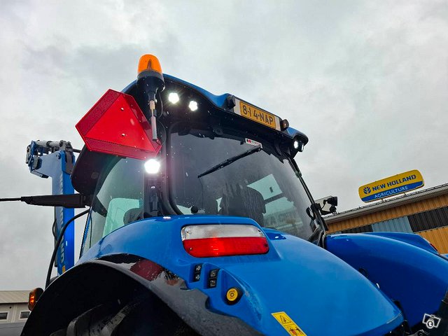 New Holland T 7.210 AC 15
