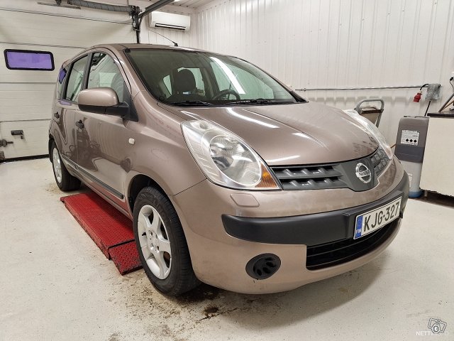 Nissan Note 4