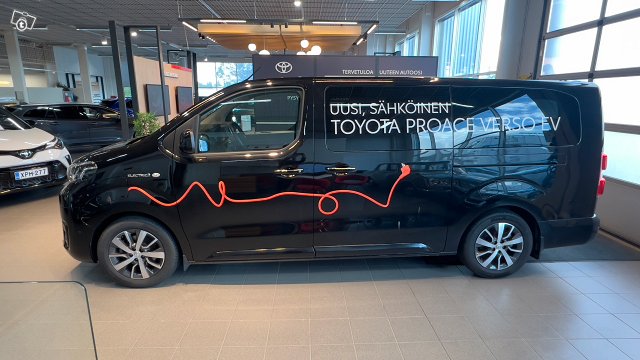 Toyota Proace Verso EV 2