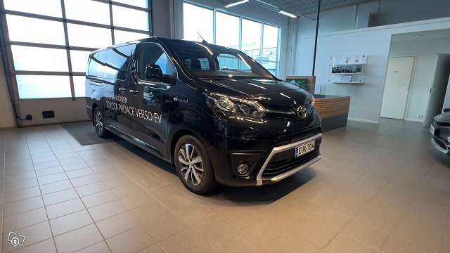 Toyota Proace Verso EV 4