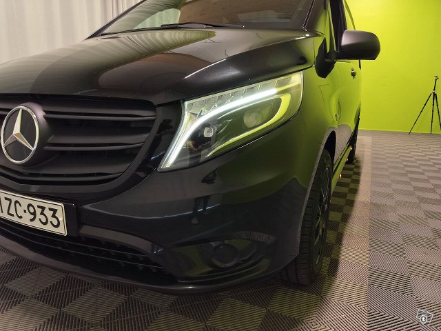 Mercedes-Benz Vito 11