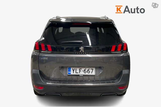 Peugeot 5008 3