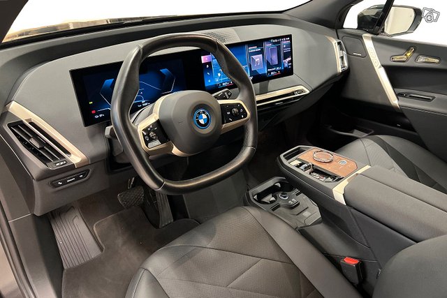 BMW IX 7