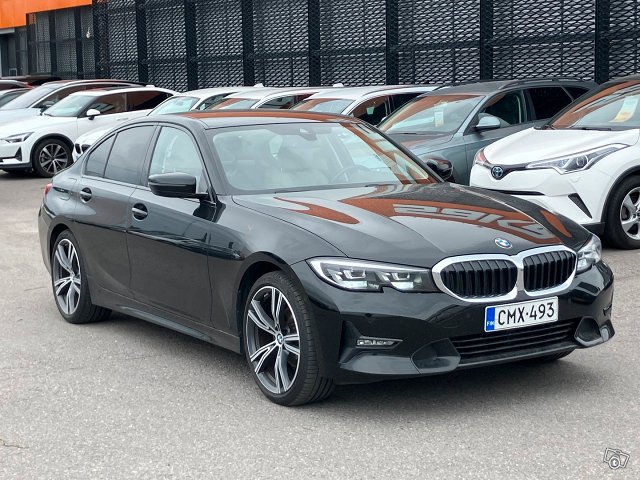 BMW 320 1