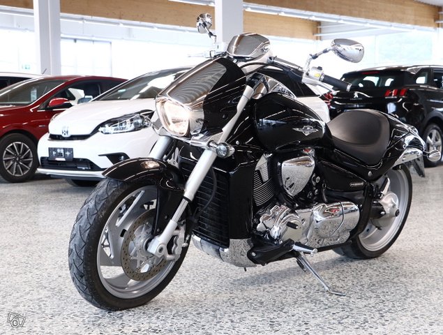 Suzuki INTRUDER 5