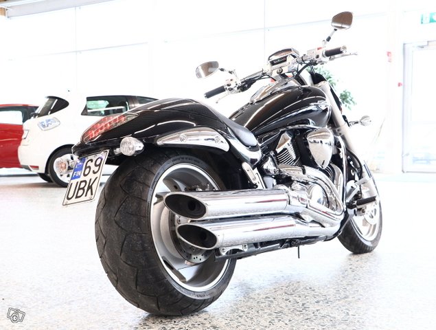 Suzuki INTRUDER 6