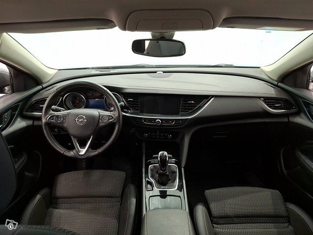 Opel Insignia 17