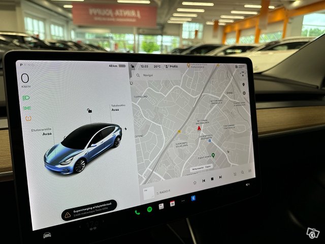 Tesla Model 3 17