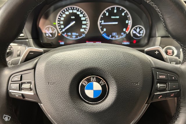 BMW 5-sarja 14