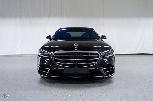 Mercedes-Benz S 2