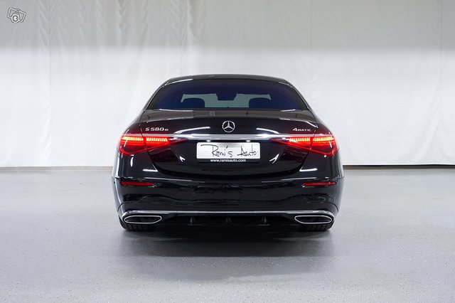 Mercedes-Benz S 7