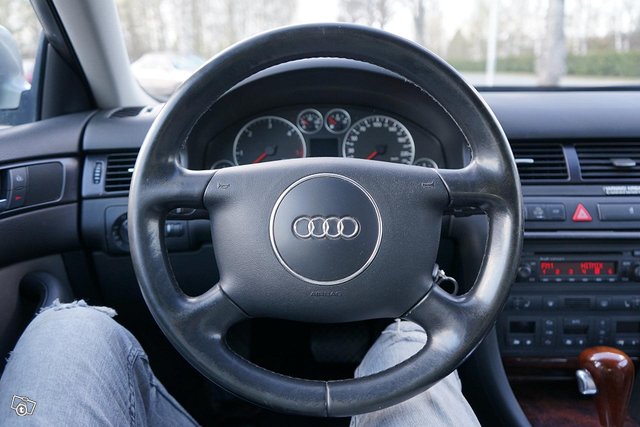 Audi A6 Allroad 4