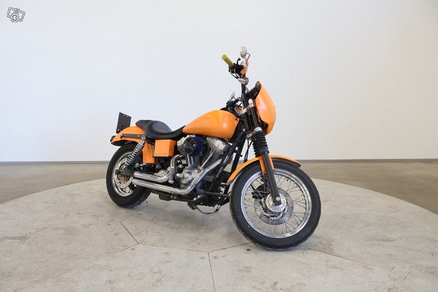 Harley-Davidson DYNA 7