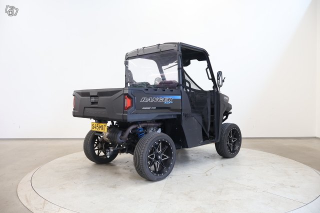 Polaris RANGER 570 2